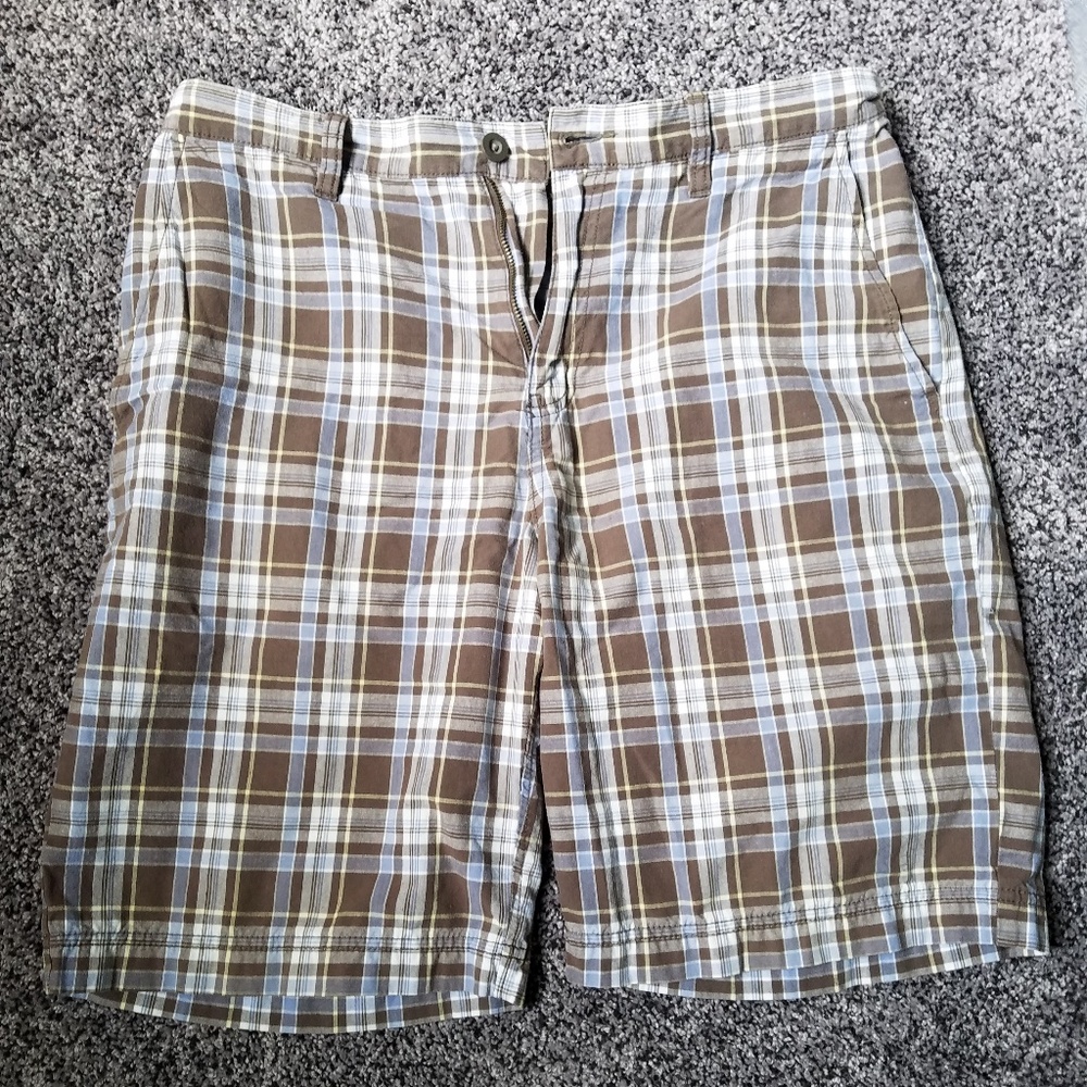 Sonoma plaid shorts